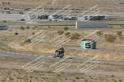 media/Apr-20-2025-AHRMA (Sun) [[393a79c373]]/Race/Group 11 early race/Turn 4b/